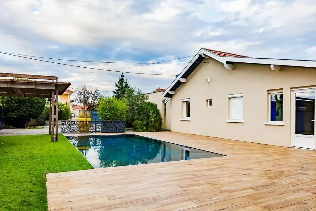 Villa Meyzieu Grand Large