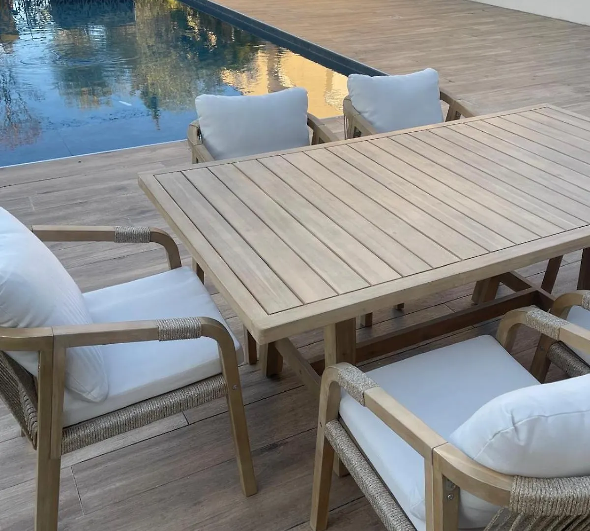 Villa Meyzieu Grand Large 0*,